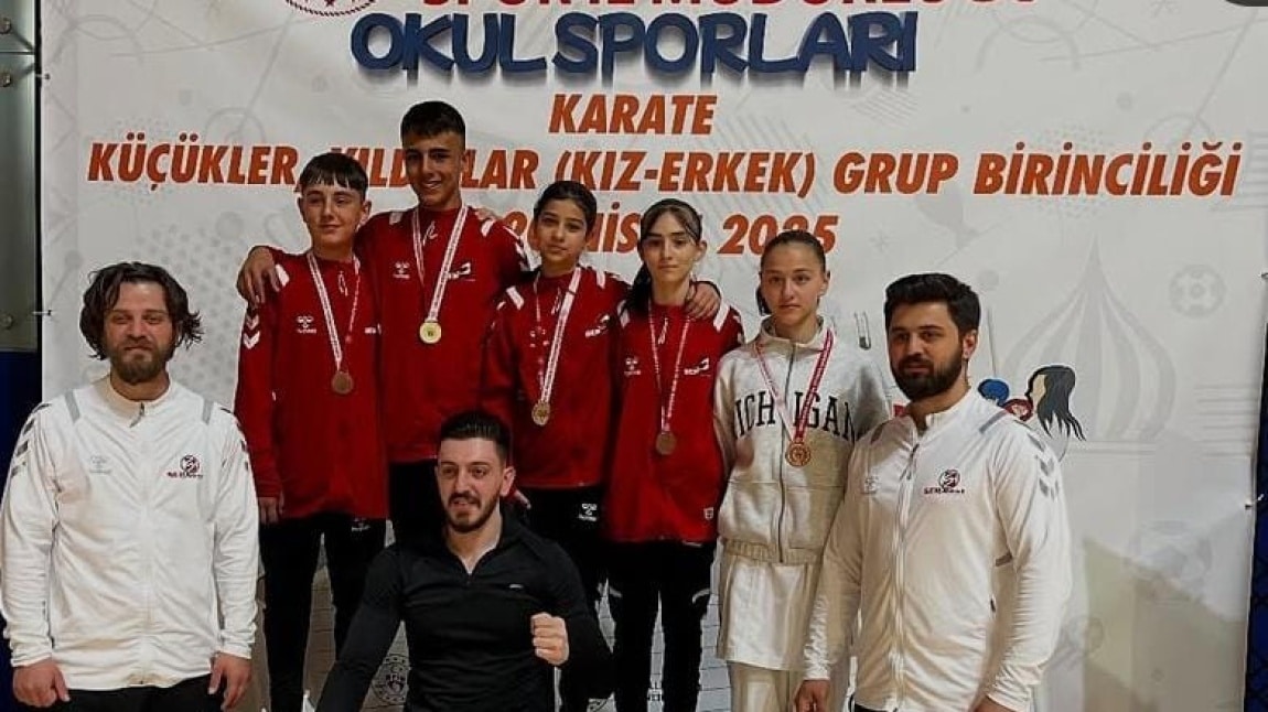 OKUL SPORLARINDA Kİ BÜYÜK BAŞARIMIZ